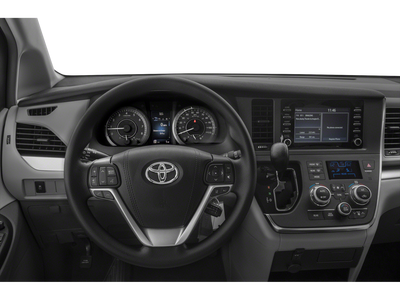2020 Toyota Sienna XLE 8 Passenger
