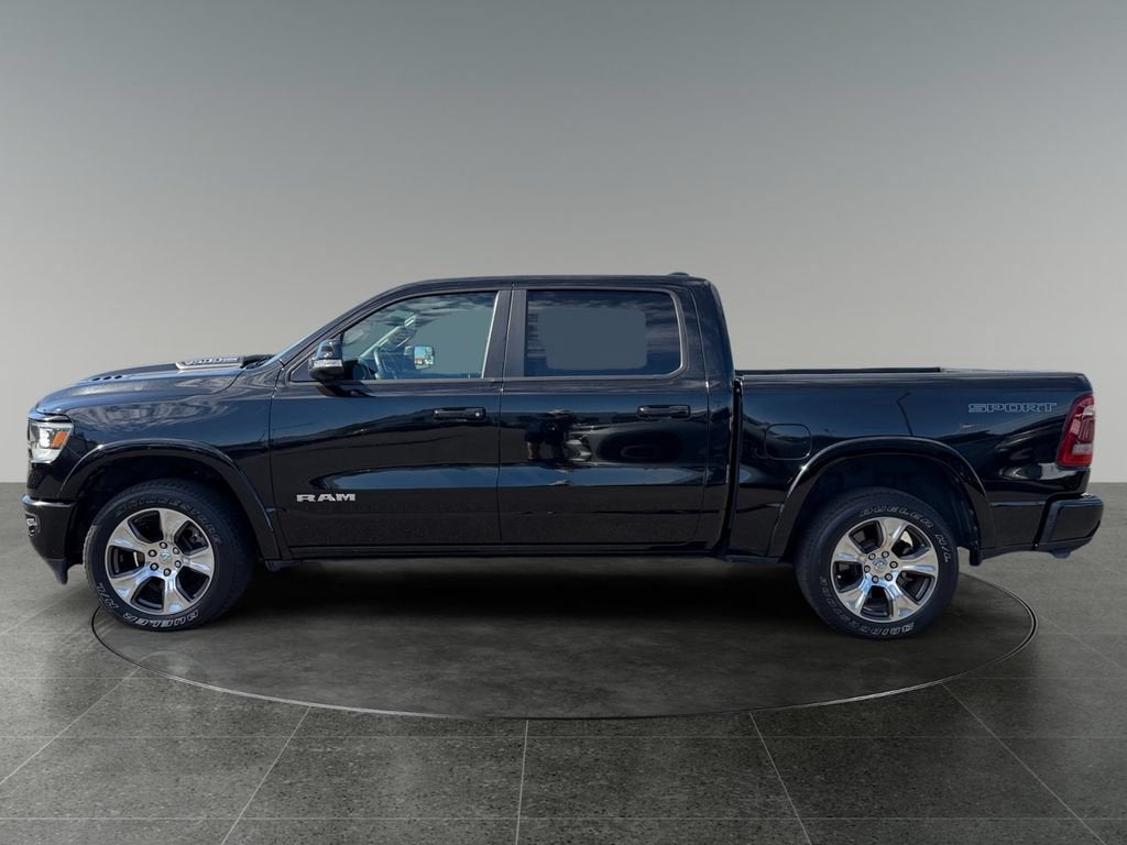 2022 RAM 1500 Laramie Crew Cab 4x4 5'7" Box