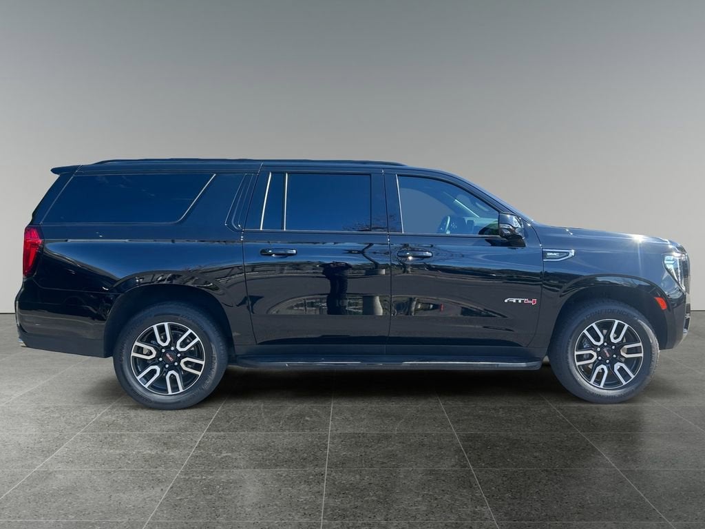 2024 GMC Yukon XL AT4