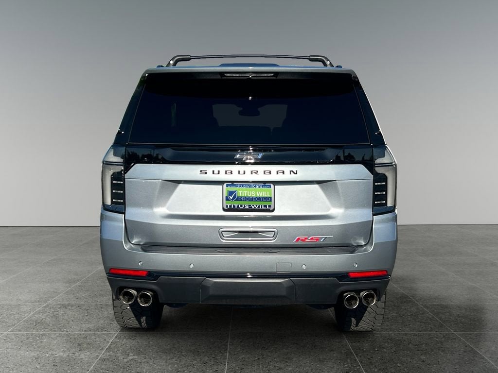 2025 Chevrolet Suburban RST