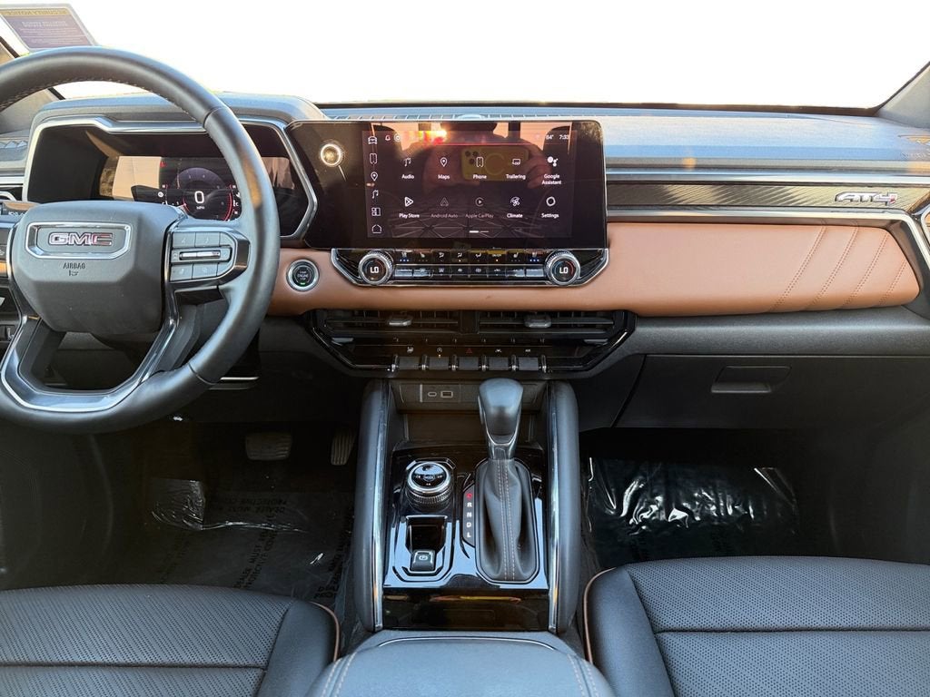 2023 GMC Canyon AT4