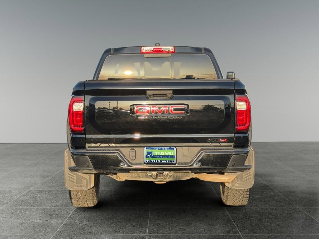 2023 GMC Canyon AT4