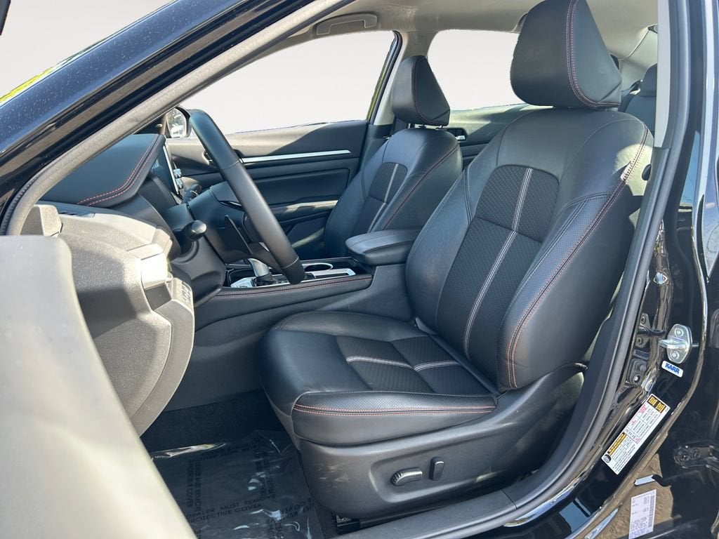 2025 Nissan Altima SR FWD