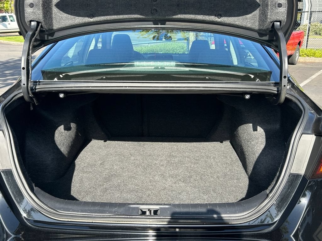 2025 Nissan Altima SR FWD