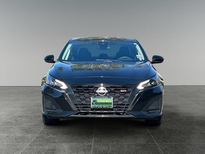 2025 Nissan Altima SR FWD
