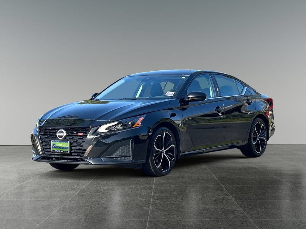 2025 Nissan Altima SR FWD