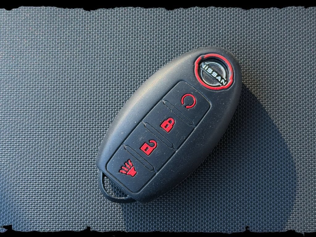 2022 Nissan Frontier Crew Cab PRO-4X 4x4