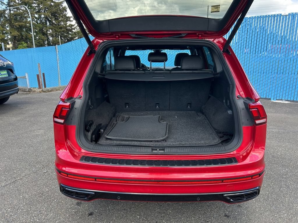2024 Volkswagen Tiguan 2.0T SE R-Line Black