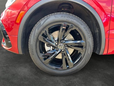 2024 Volkswagen Tiguan 2.0T SE R-Line Black