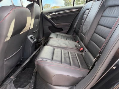 2015 Volkswagen Golf GTI 2.0T SE 4-Door