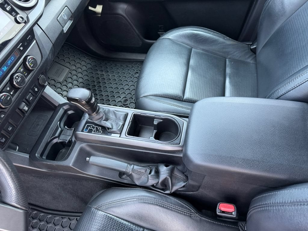 2021 Toyota Tacoma SR5 V6