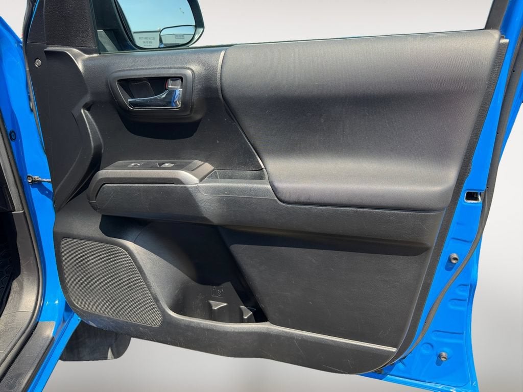 2021 Toyota Tacoma SR5 V6