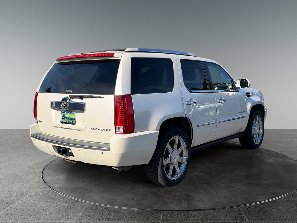 2011 Cadillac Escalade Premium