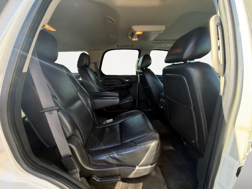 2011 Cadillac Escalade Premium