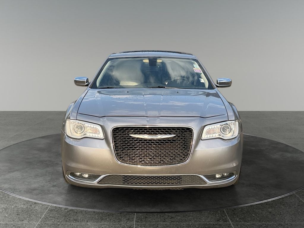 2016 Chrysler 300 C