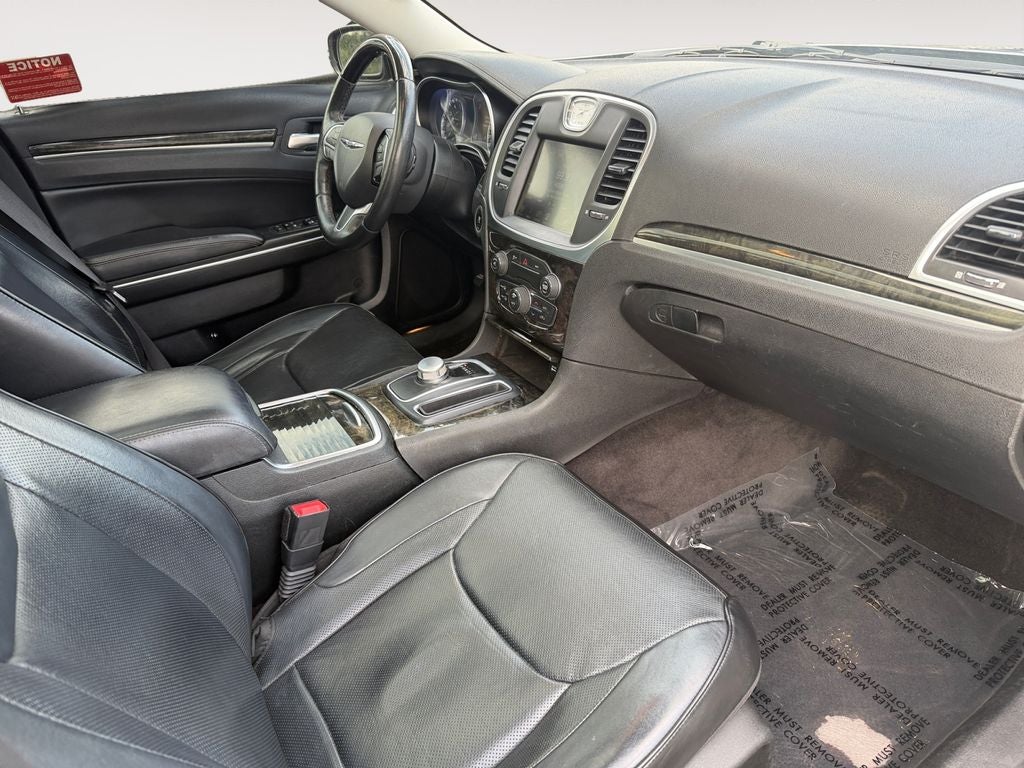 2016 Chrysler 300 C