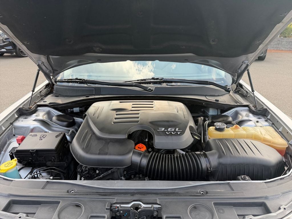 2016 Chrysler 300 C