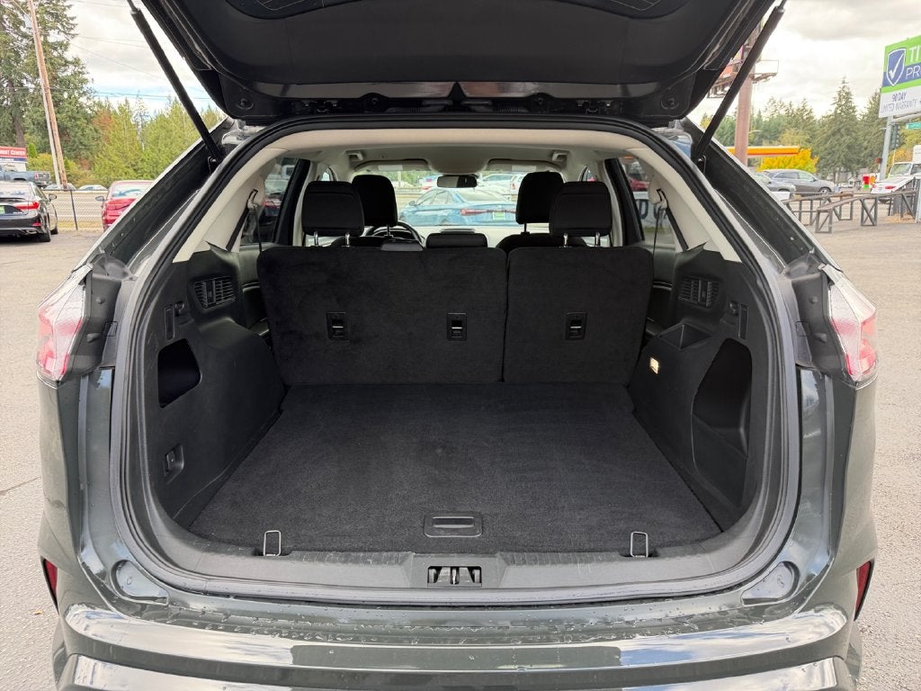 2024 Ford Edge SE