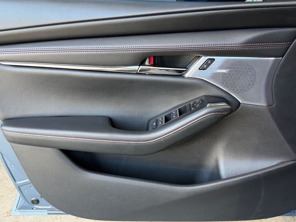 2023 Mazda Mazda3 2.5 S Carbon Edition