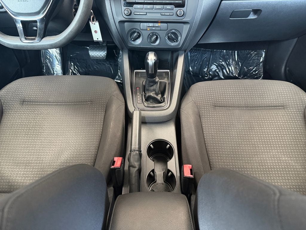 2015 Volkswagen Jetta 2.0L S