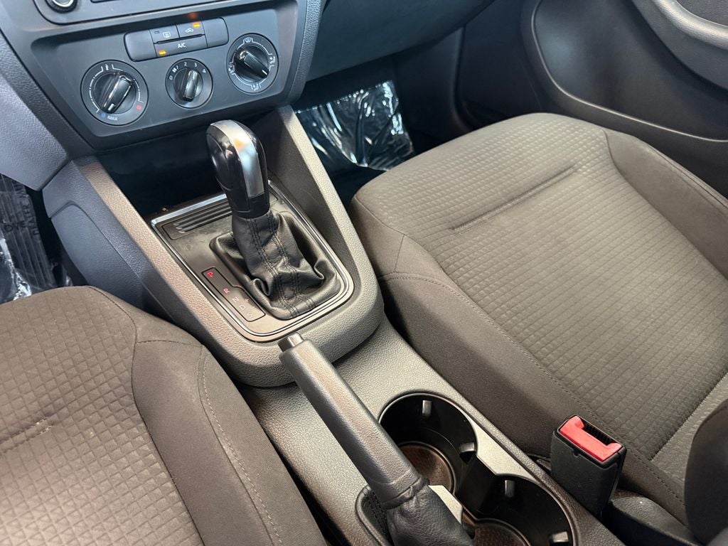 2015 Volkswagen Jetta 2.0L S
