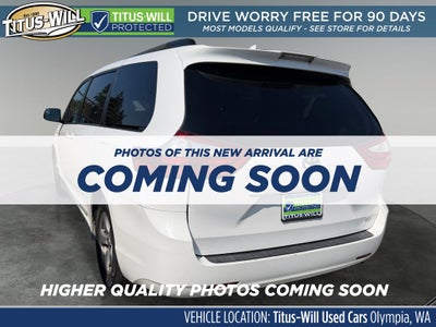 2018 Toyota Sienna LE 8 Passenger