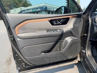 2025 Subaru Forester Sport