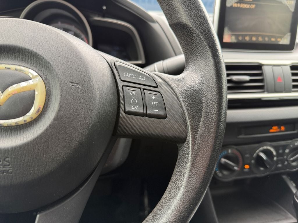 2015 Mazda Mazda3 i Sport