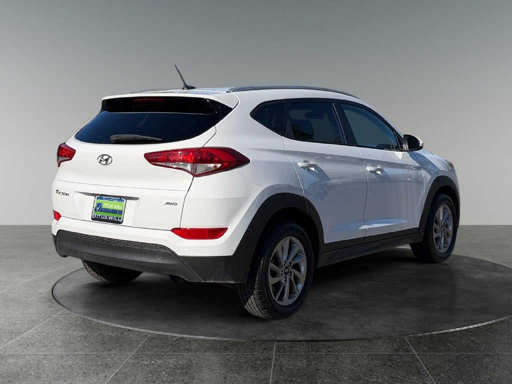 2016 Hyundai Tucson SE