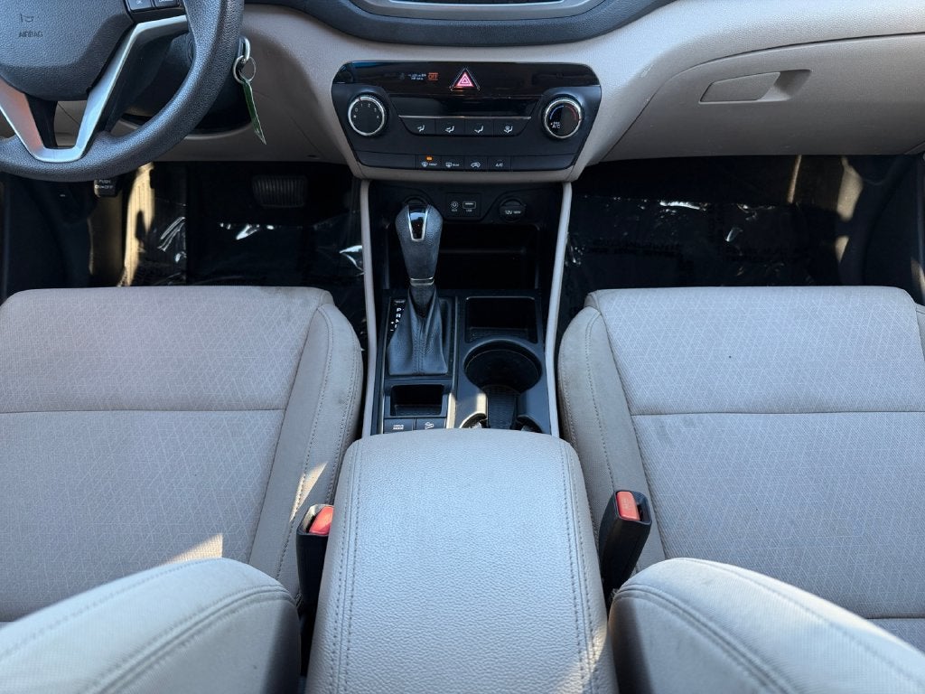 2016 Hyundai Tucson SE