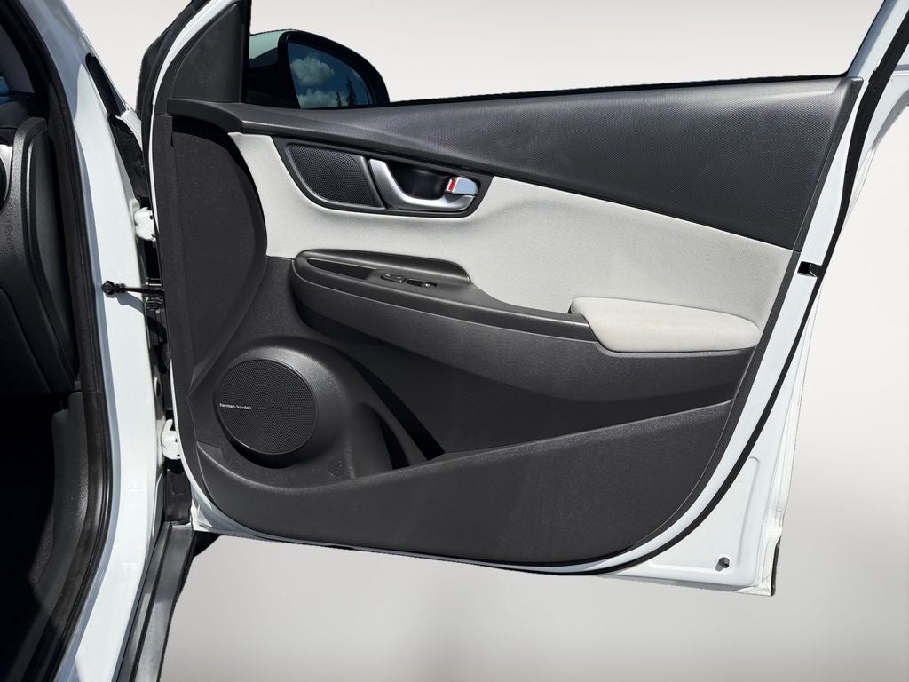 2022 Hyundai Kona Limited