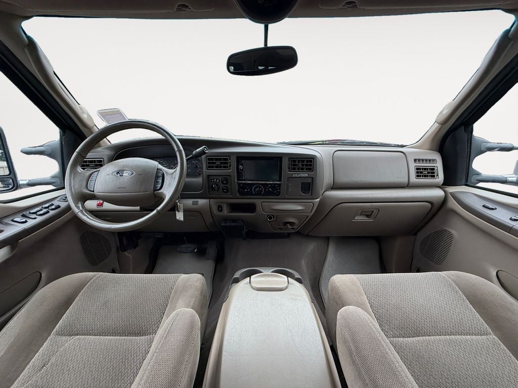 2003 Ford Excursion XLT 137 WB