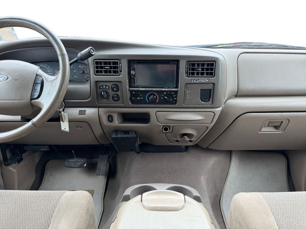 2003 Ford Excursion XLT 137 WB