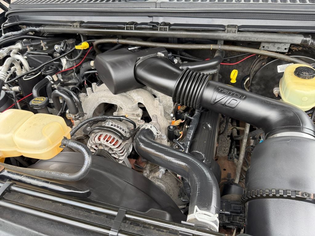 2003 Ford Excursion XLT 137 WB