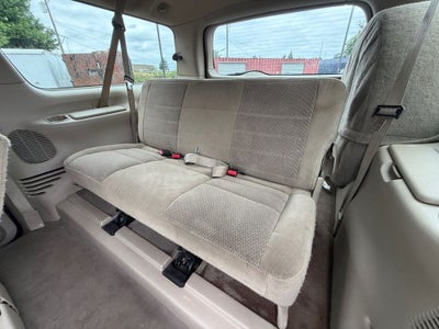 2003 Ford Excursion XLT 137 WB