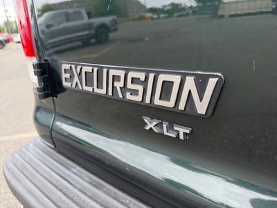 2003 Ford Excursion XLT 137 WB