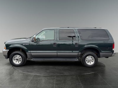 2003 Ford Excursion XLT 137 WB