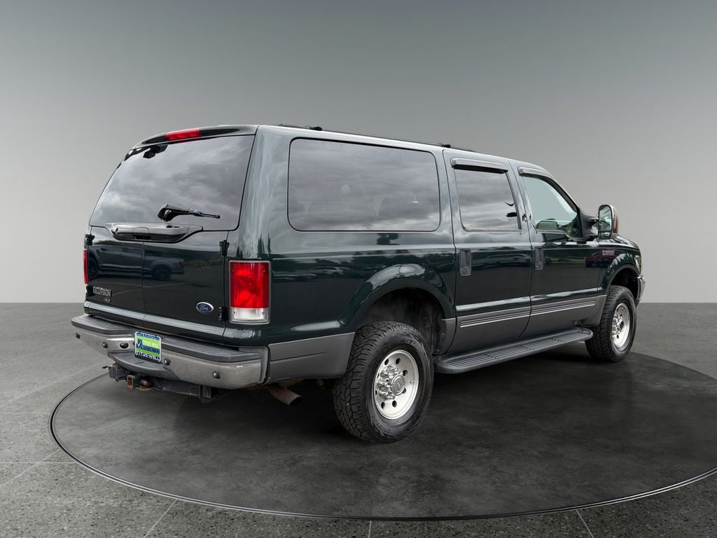 2003 Ford Excursion XLT 137 WB