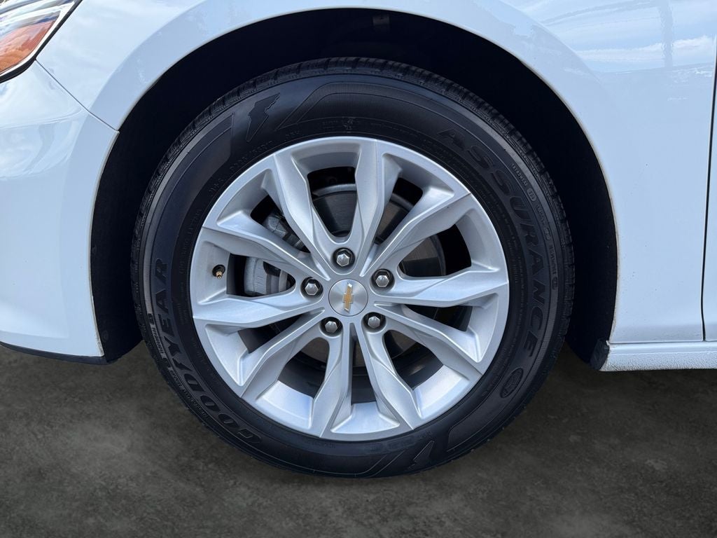 2023 Chevrolet Malibu LT 1LT