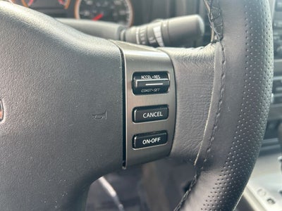 2011 Nissan Titan SV