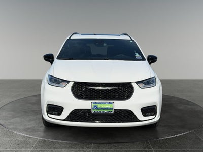 2024 Chrysler Pacifica Limited AWD