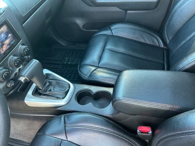 2010 Hummer H3 Base