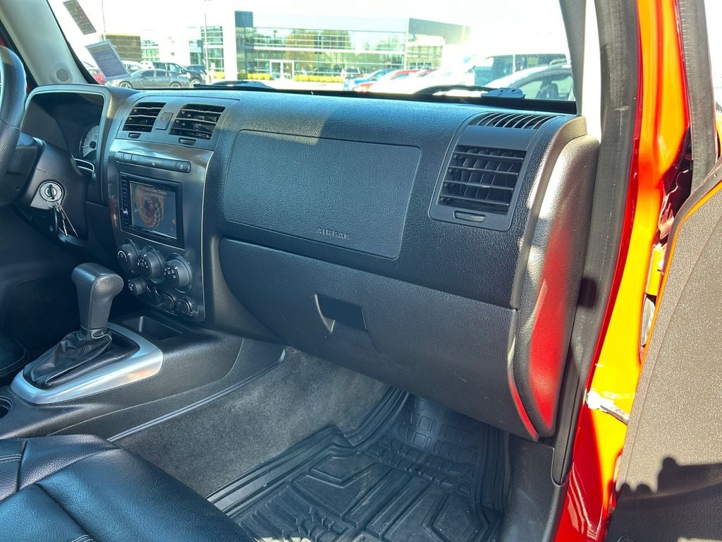 2010 Hummer H3 Base