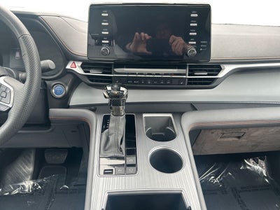 2024 Toyota Sienna XSE 7 Passenger