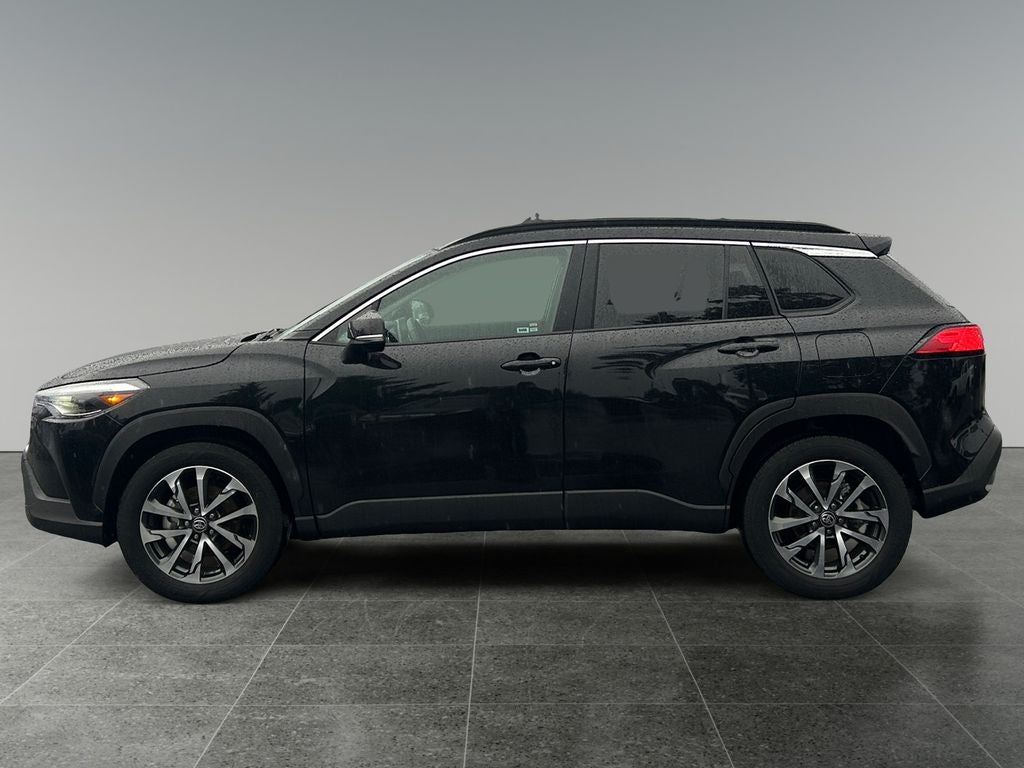 2024 Toyota Corolla Cross XLE