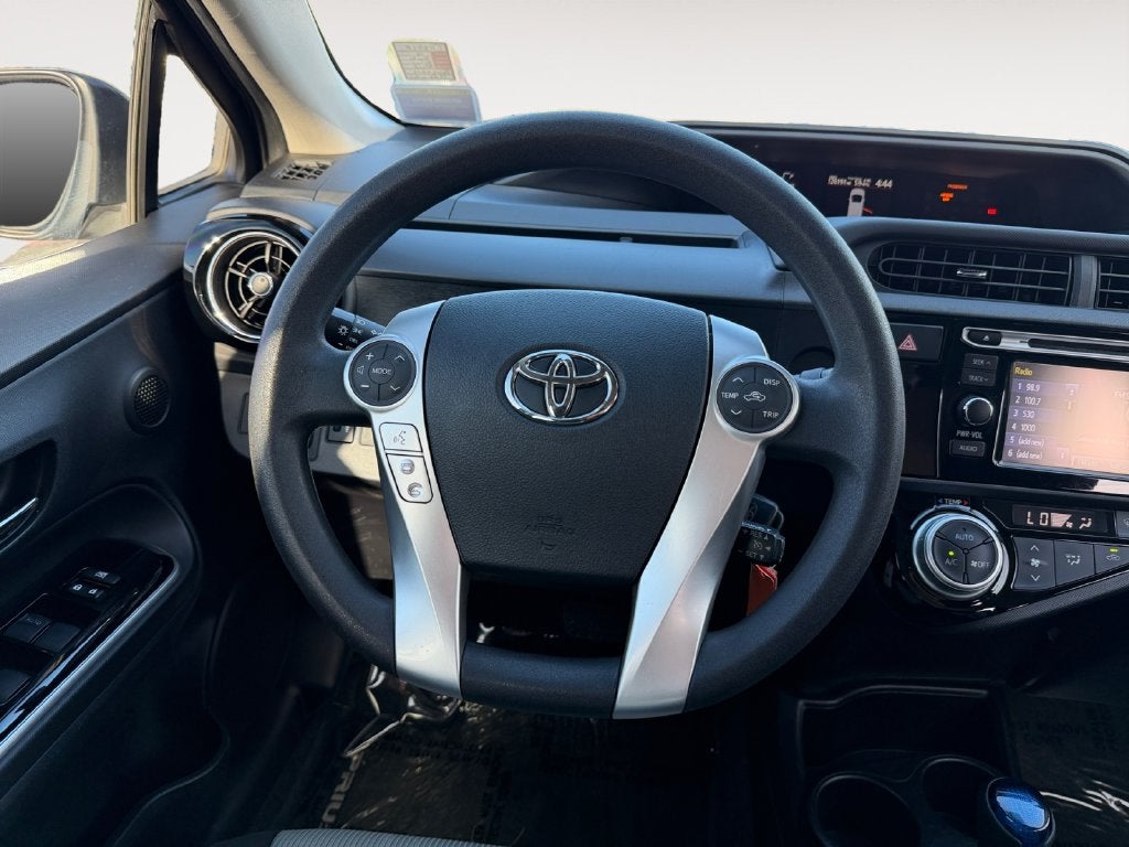 2016 Toyota Prius c Persona Series