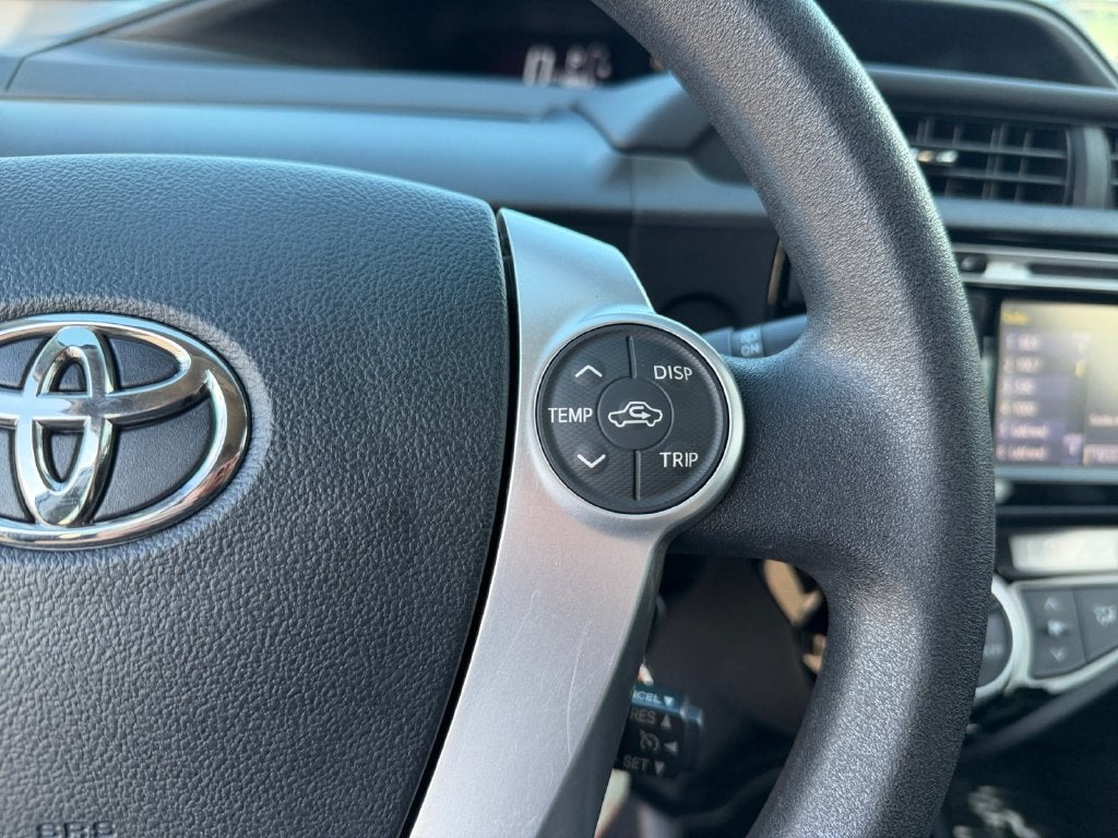 2016 Toyota Prius c Persona Series