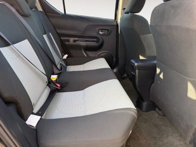 2016 Toyota Prius c Persona Series