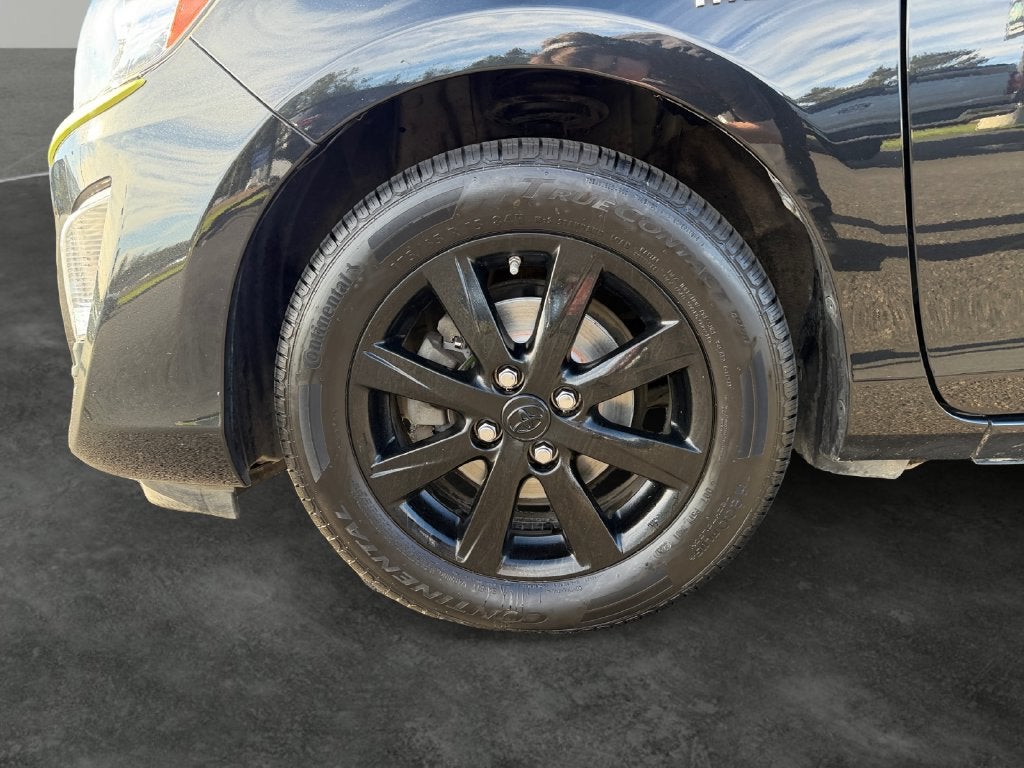 2016 Toyota Prius c Persona Series