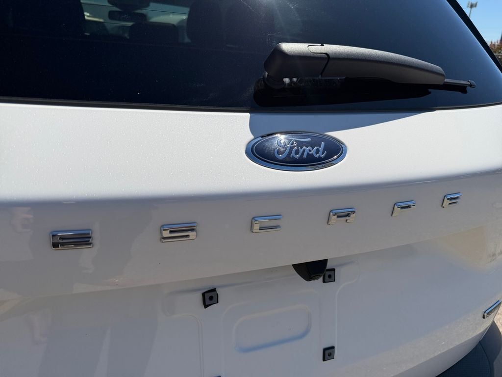 2025 Ford Escape Plug-In Hybrid Base
